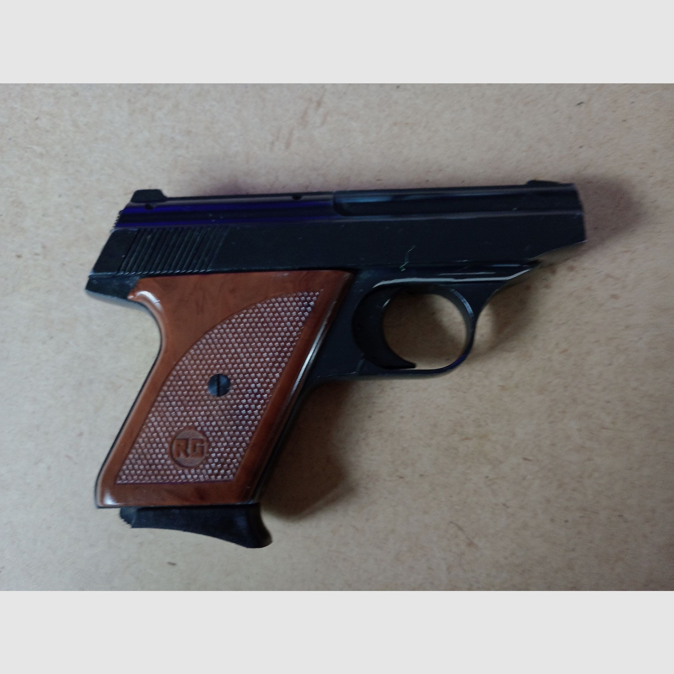 Röhm RG 8, 8 mm blank cartridges, immagine 2 di 5