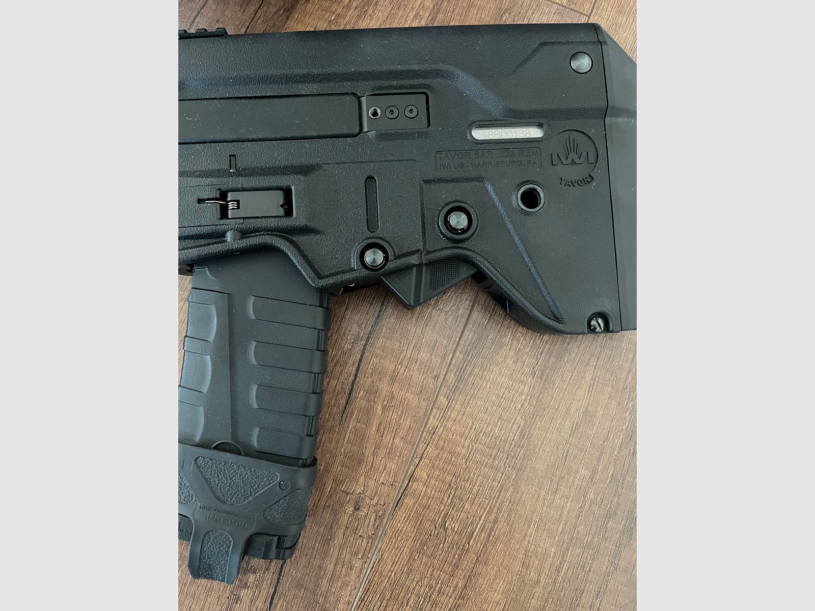 KWA Tavor GBB Airsoft con ottica