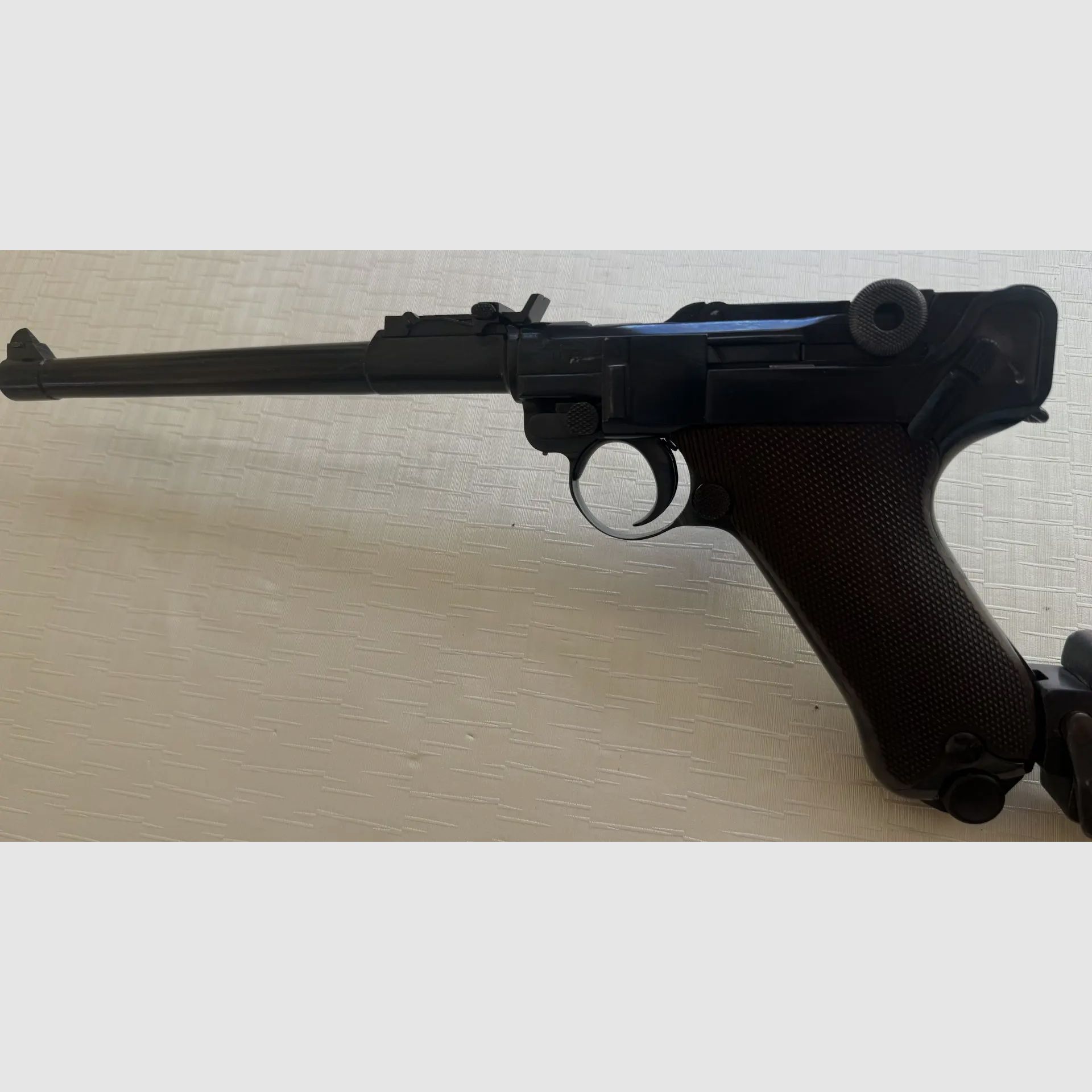 DWM P08 Artillerie – Lange Pistole 08 Modell 1915 mit Anschlagschaft