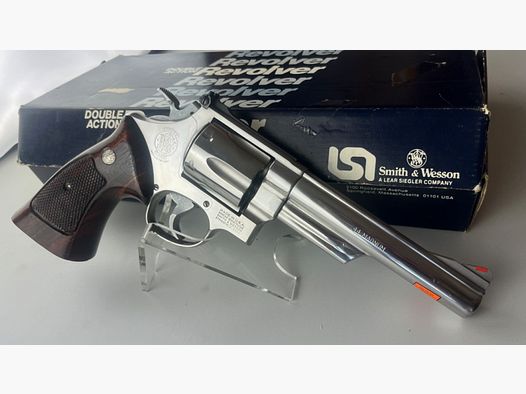 Smith und Wesson S&W 629, stainless, 6 Zoll im Kal. 44 Mag.