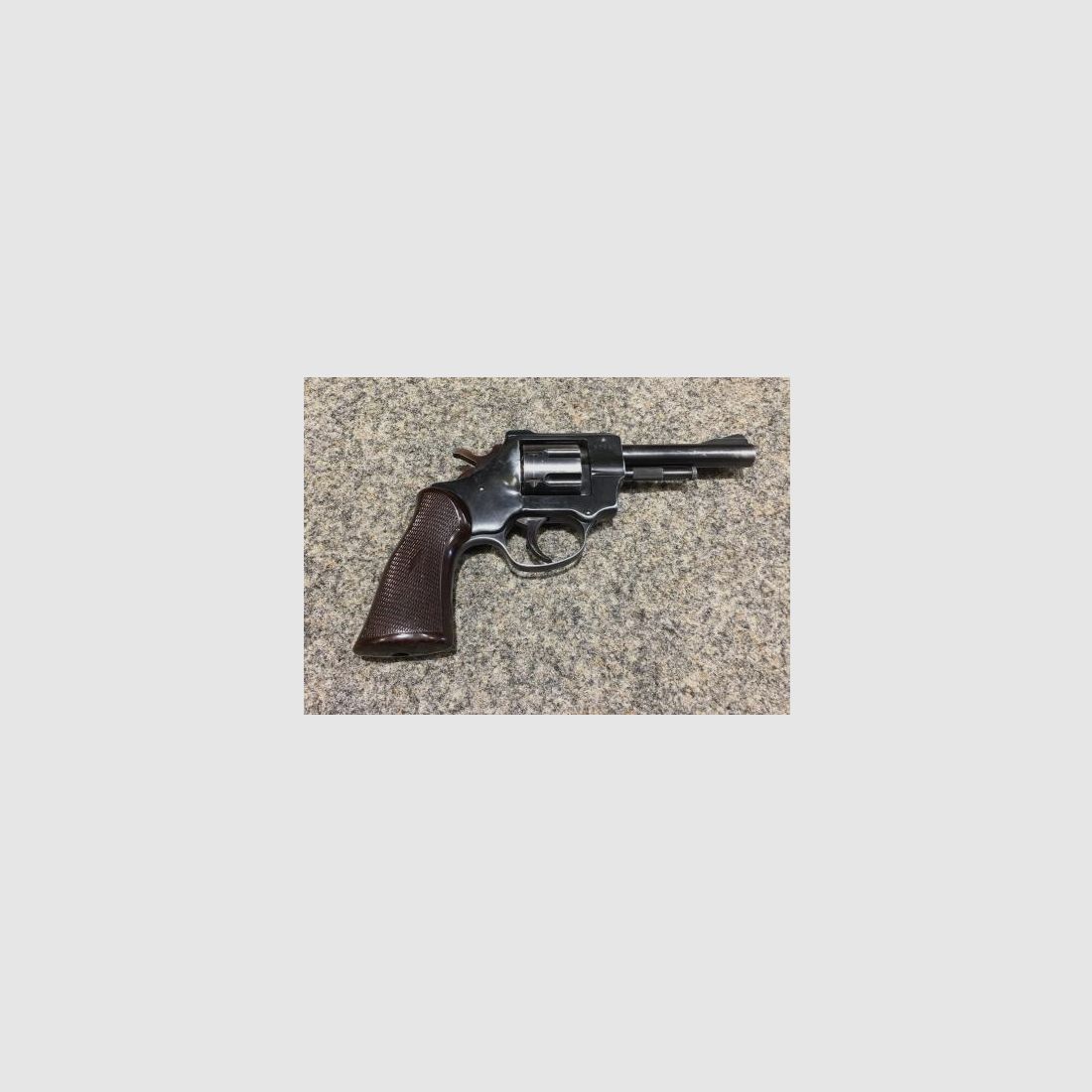 Arminius HW5 .32 S&W long