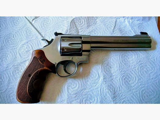 S&W Revolver 629 Classic 44 Magnum 