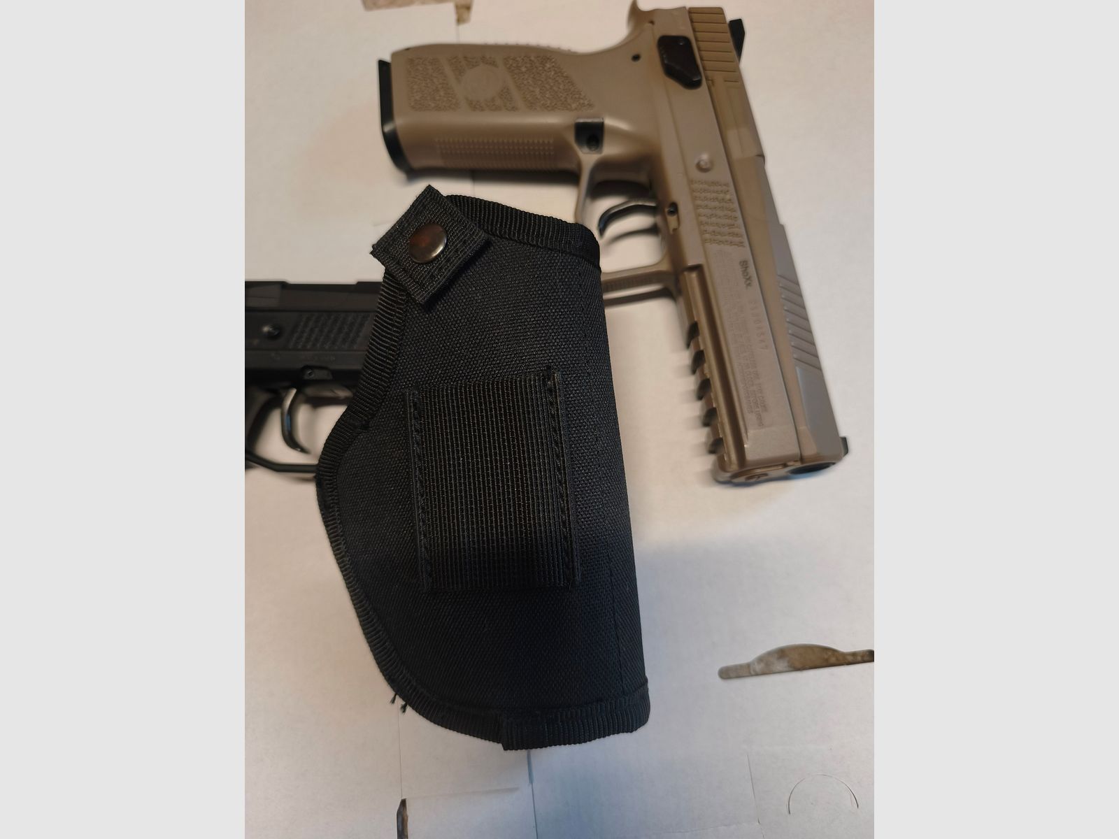 2x CO2 Pistool CZ P-09 4,5mm