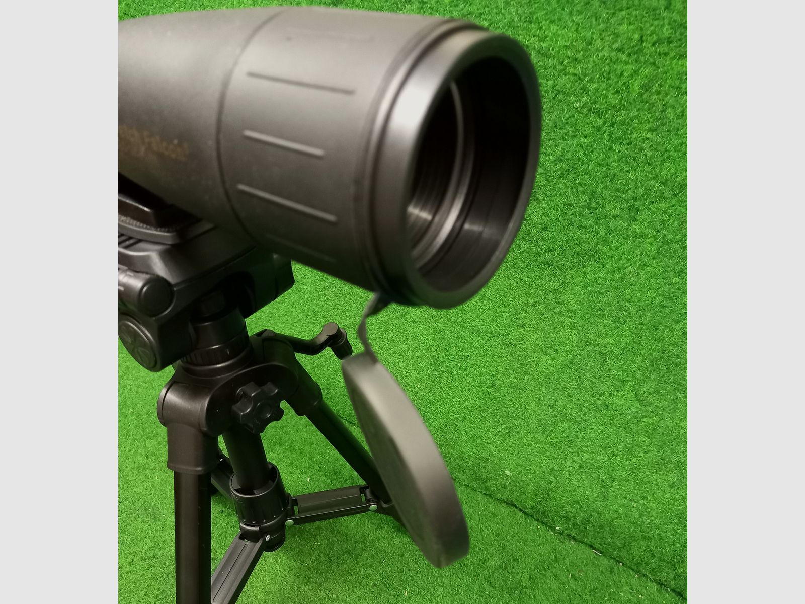 Neuw.  Spektiv 25-75x56