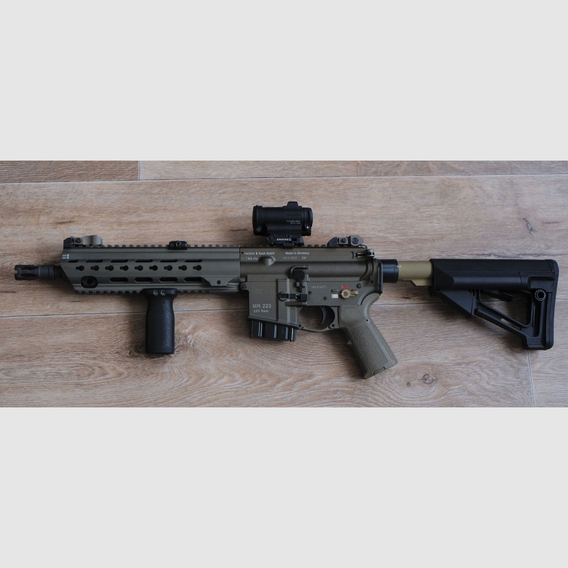 Heckler&Koch MR223, halfautomatische rifle, caliber .223 Rem., zandkleurig, afbeelding 1 van 4