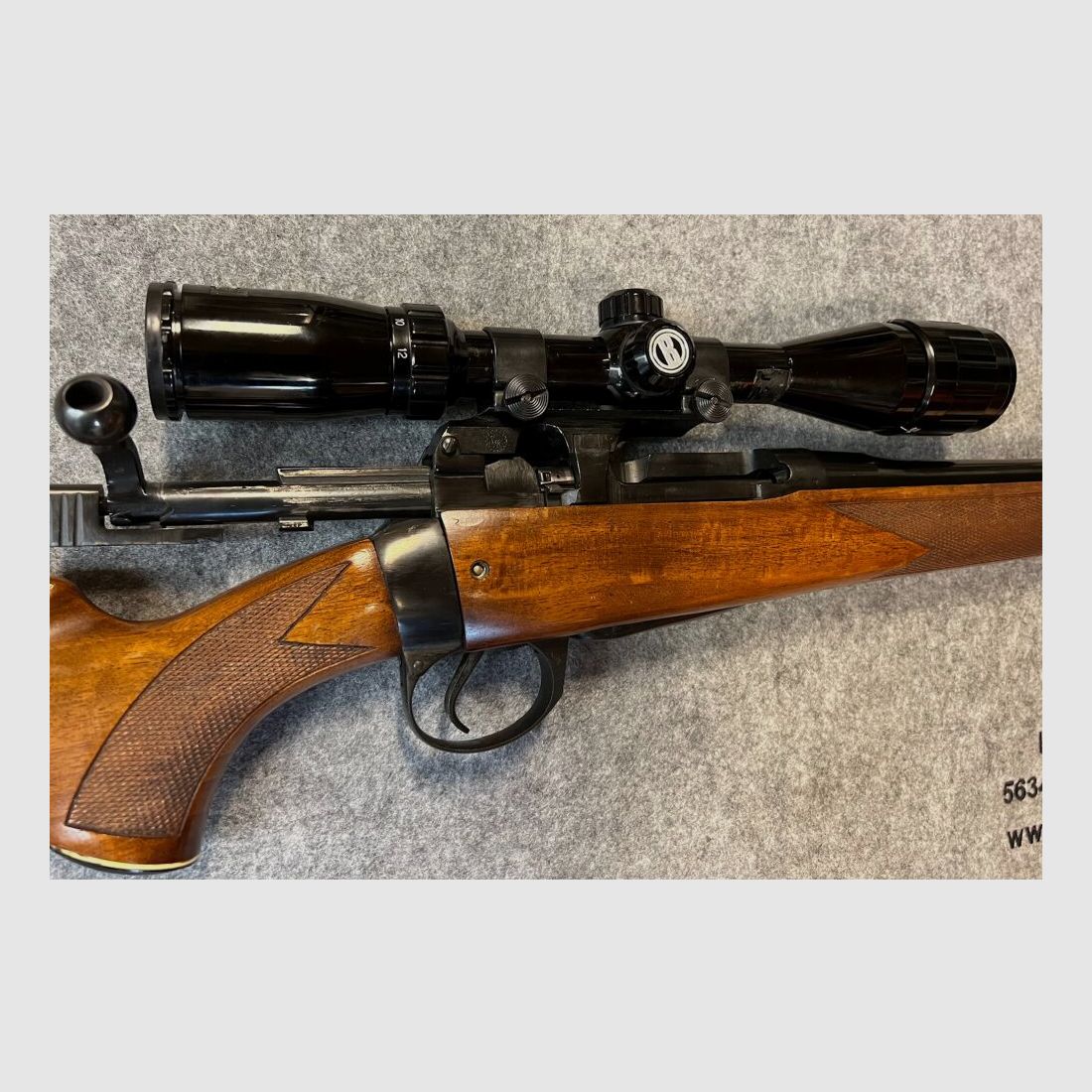 Churchill Gunmakers, LTD London Mod. Lee Enfield