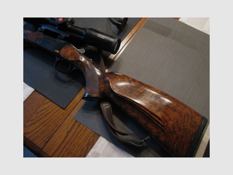 Droomachtige Blaser Black-Custom K95 met droomstock HK 9/10 in caliber .308 Winchester incl. LEICA Fortis 1,8-12x42i red dot sight L-4A (zoals ZEISS 60) en incl. 60 schoten RWS DK 10,7 gram