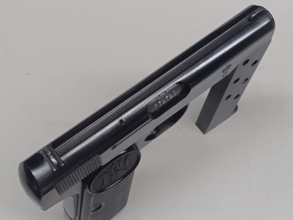 FN - Fabrique Nationale D'Armes De Guerre - Herstal - Belgique Mod. 1910 "Reine Juliana