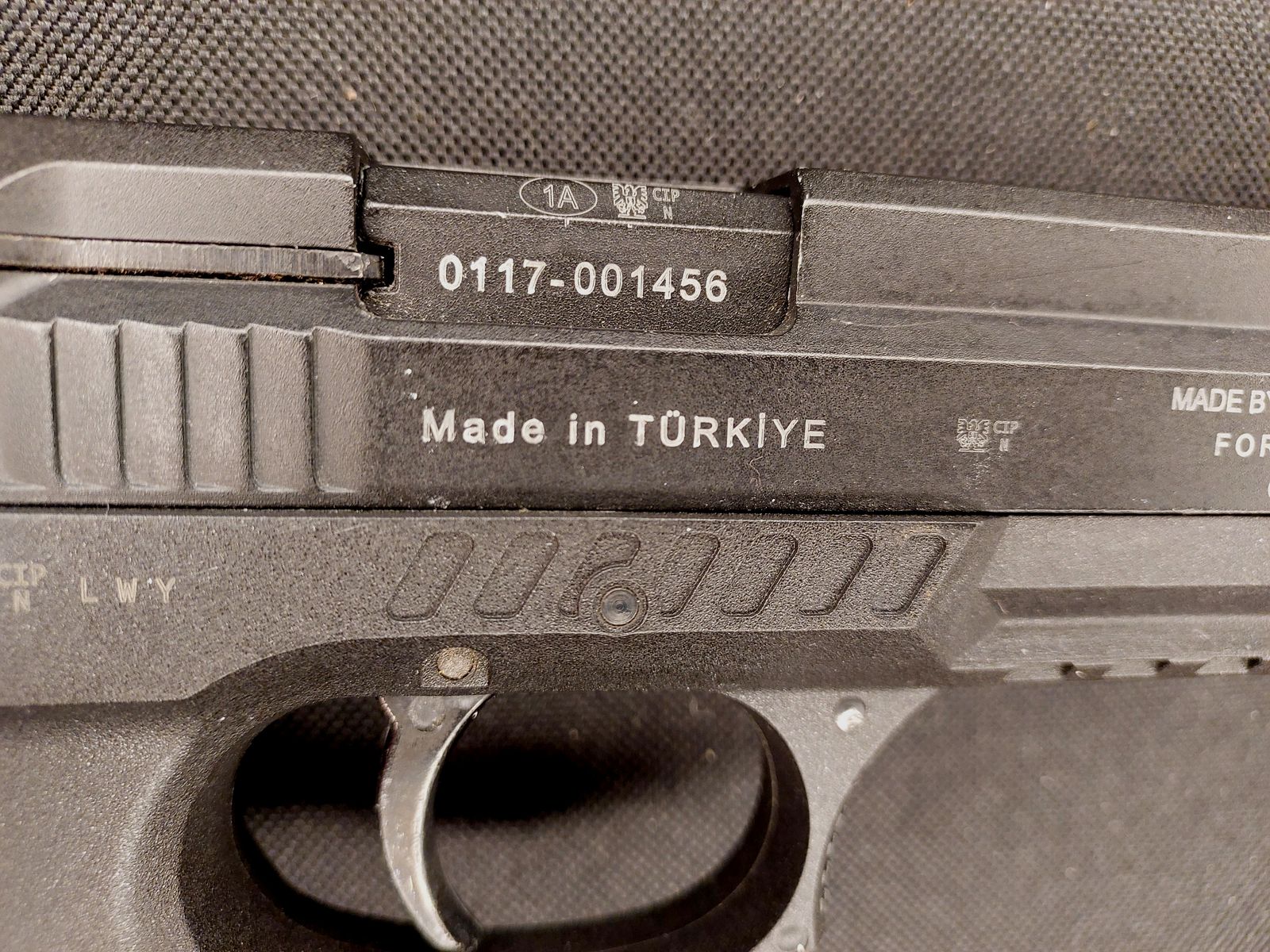 Zoraki 2918 Schreckschusspistole Kal. 9mm P.A.K. schwarz - alte (PTB 986)