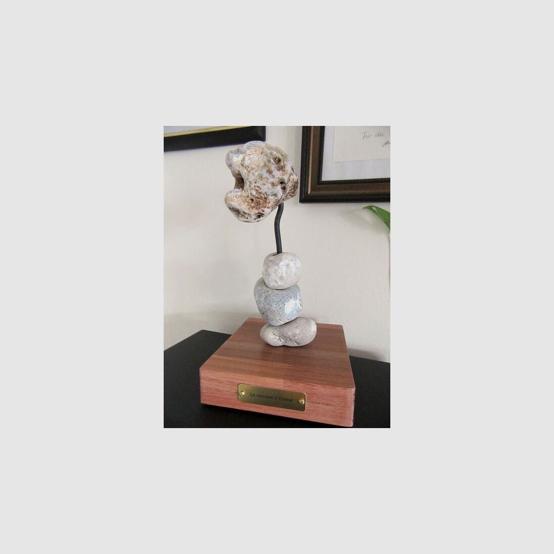 Unikat Skulptur Stein Holz Rarität le monstre d´Etretat Deko