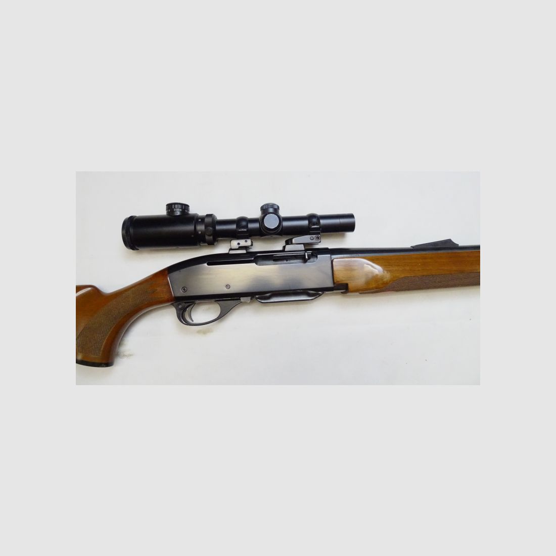 Remington Model 7400 Selbstladebüchse im Kaliber .30-06 Sprg. incl. Luger 1.5-4.5x20 Drückjagdglas