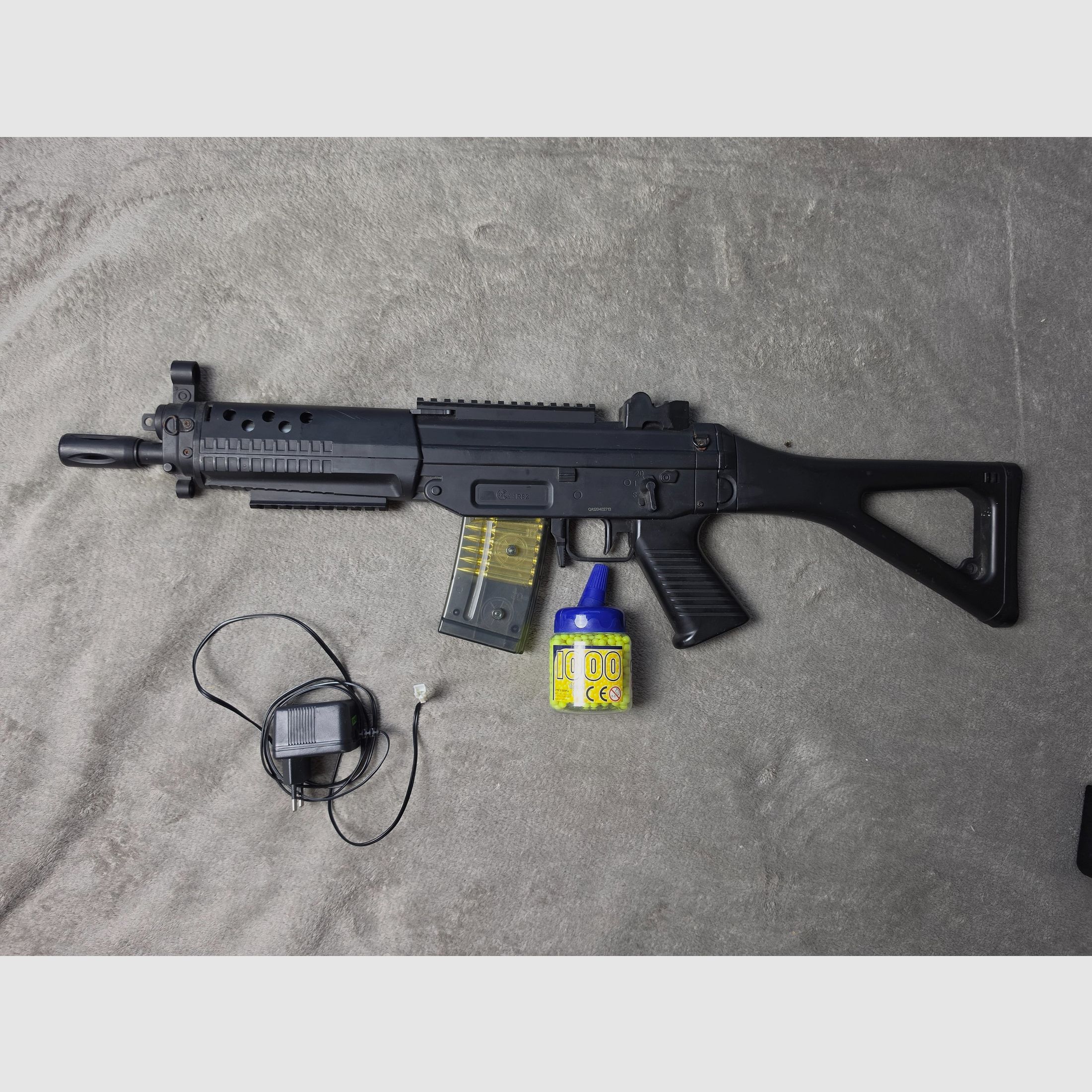Umarex Combat Zone RS2 Softair rifle AEG (<0.5 Joule) complete set, imagen 4 de 11