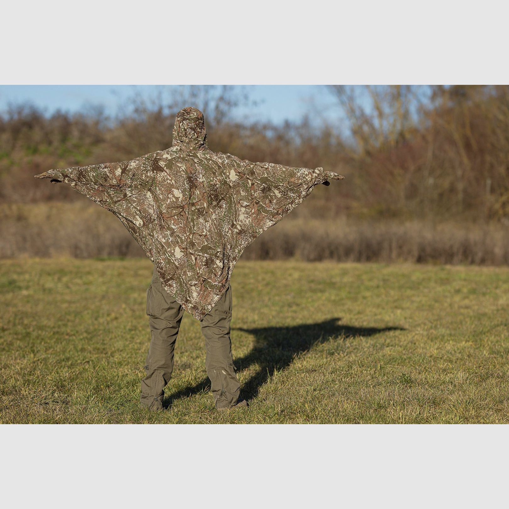Ghosthood Compact-Poncho, Bild 3 von 12
