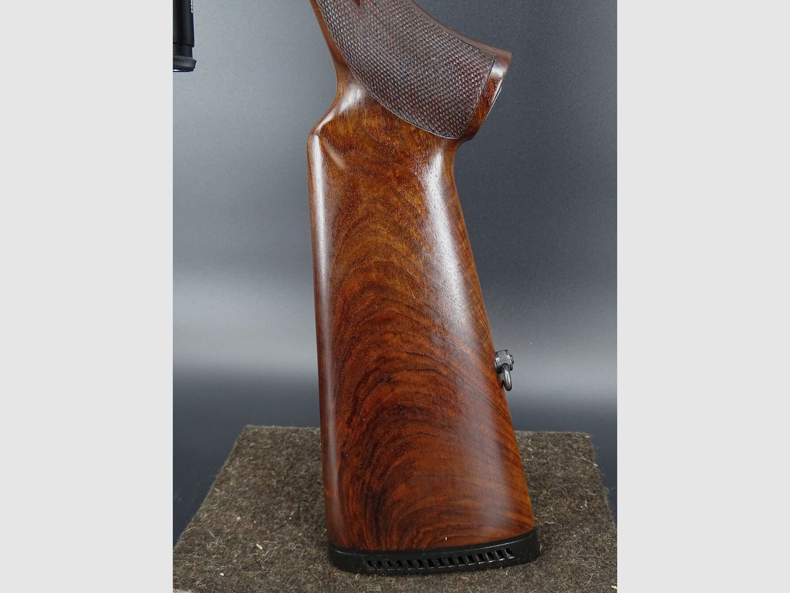 Sauer 200 Kaliber .300 WBY mit EAW Schwenkmontage Schmidt & Bender 8x56 200