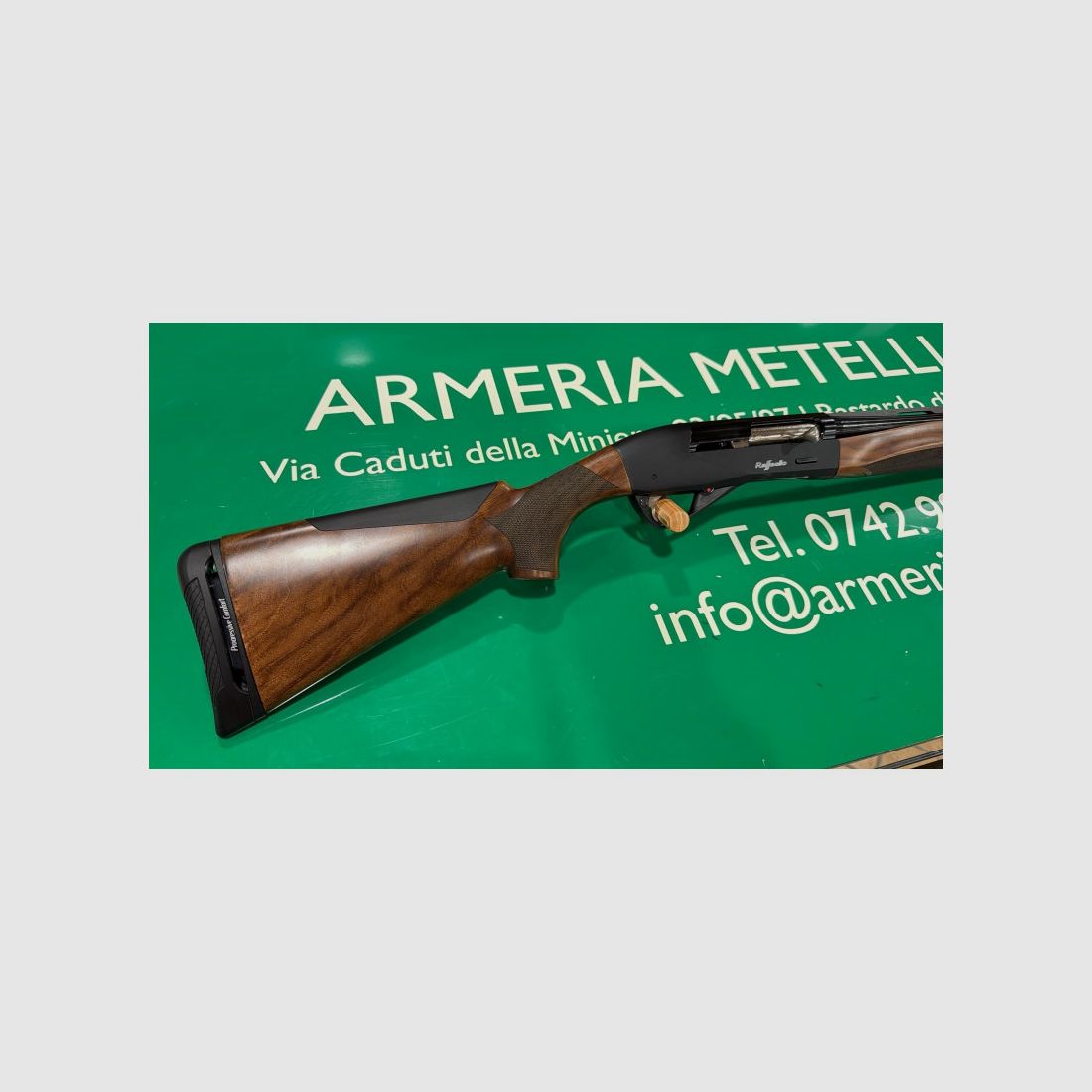 Semi-automatisch geweer Benelli mod. RAFFAELLO A.I. BLACK kal. 28 in hout art: A0672900 BENELLI, afbeelding 3 van 5