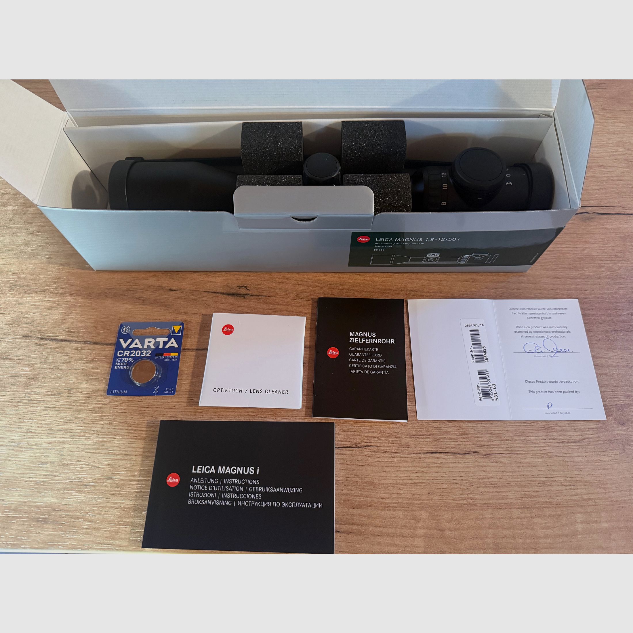 Leica Magnus 1.8-12x50 i, with rail