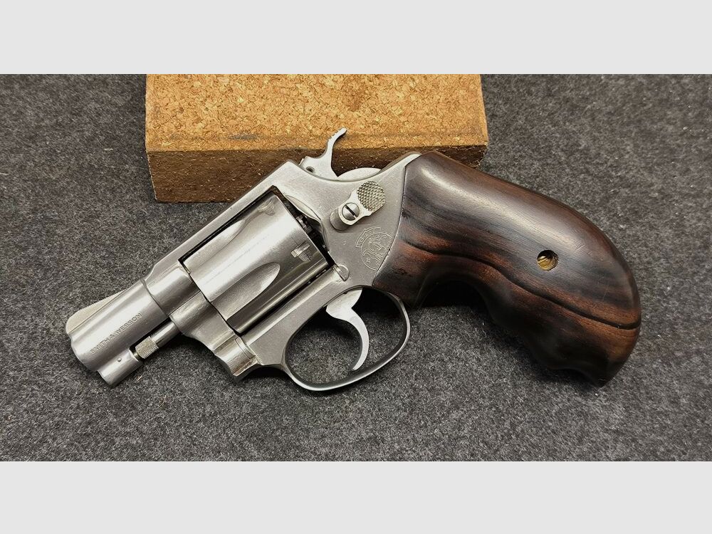 Smith & Wesson Mod. 60