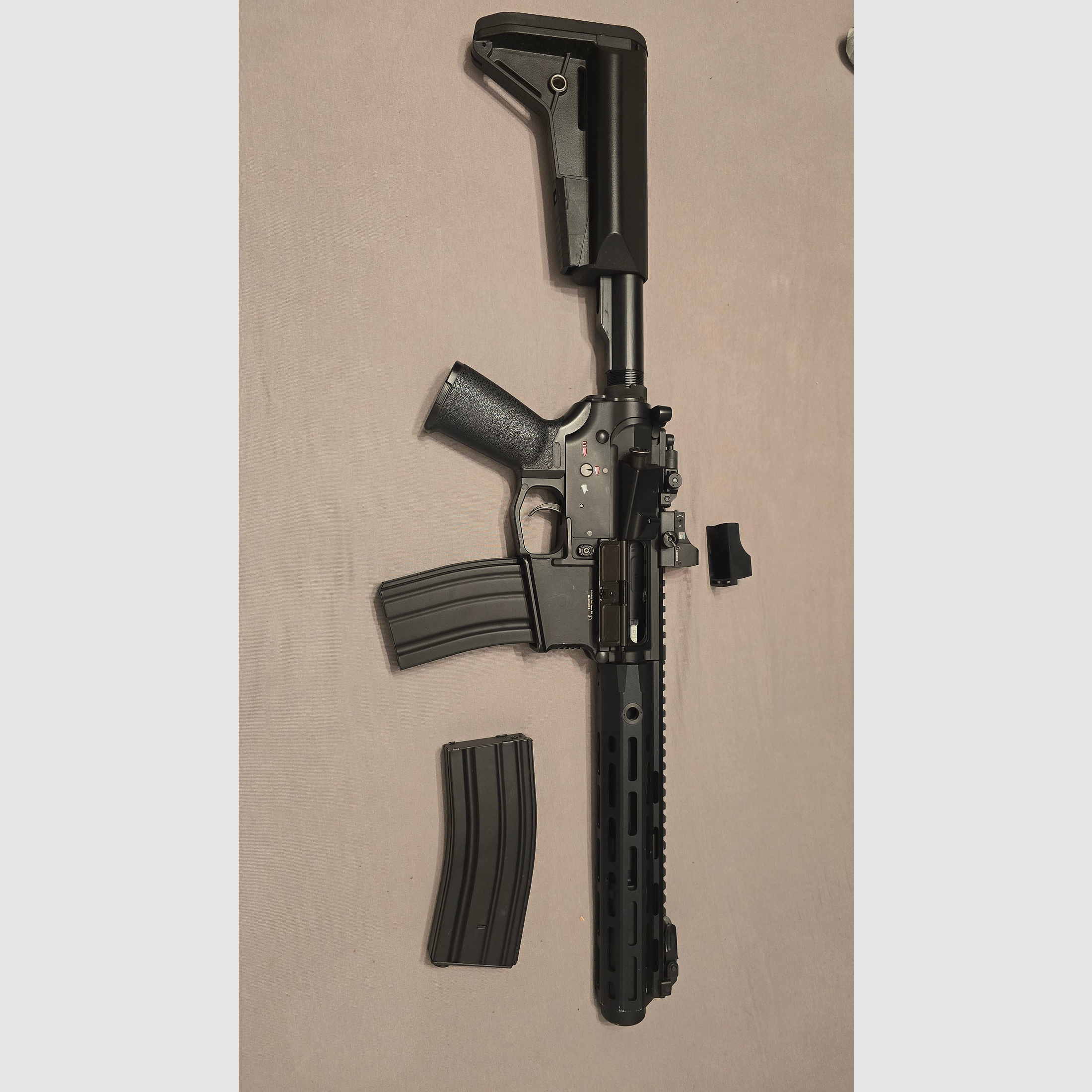 Begadi Sport M4 "NOVA" Shorty GEN.4 – S-AEG mit CORE EFCS/Mosfet – neuwertig