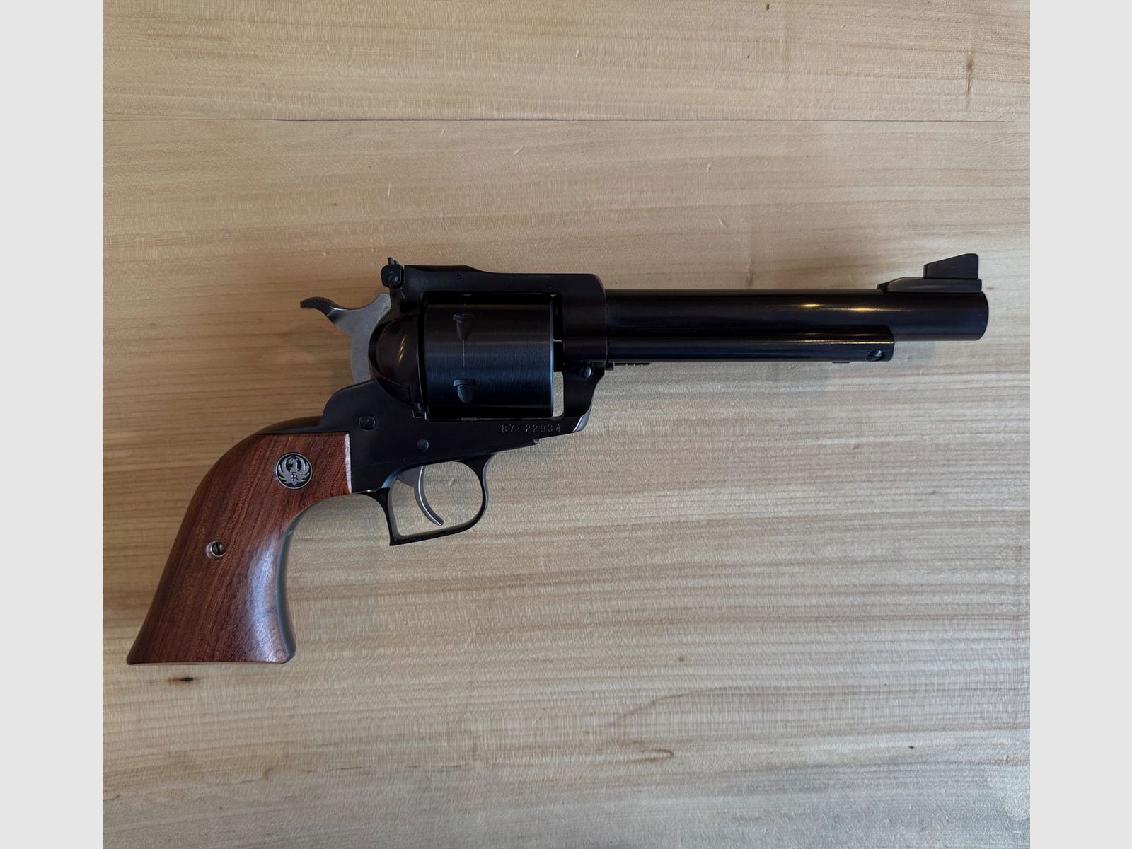 Western-Revolver: Ruger Super Blackhawk Kal. 44 Mag. - sehr guter Zustand!