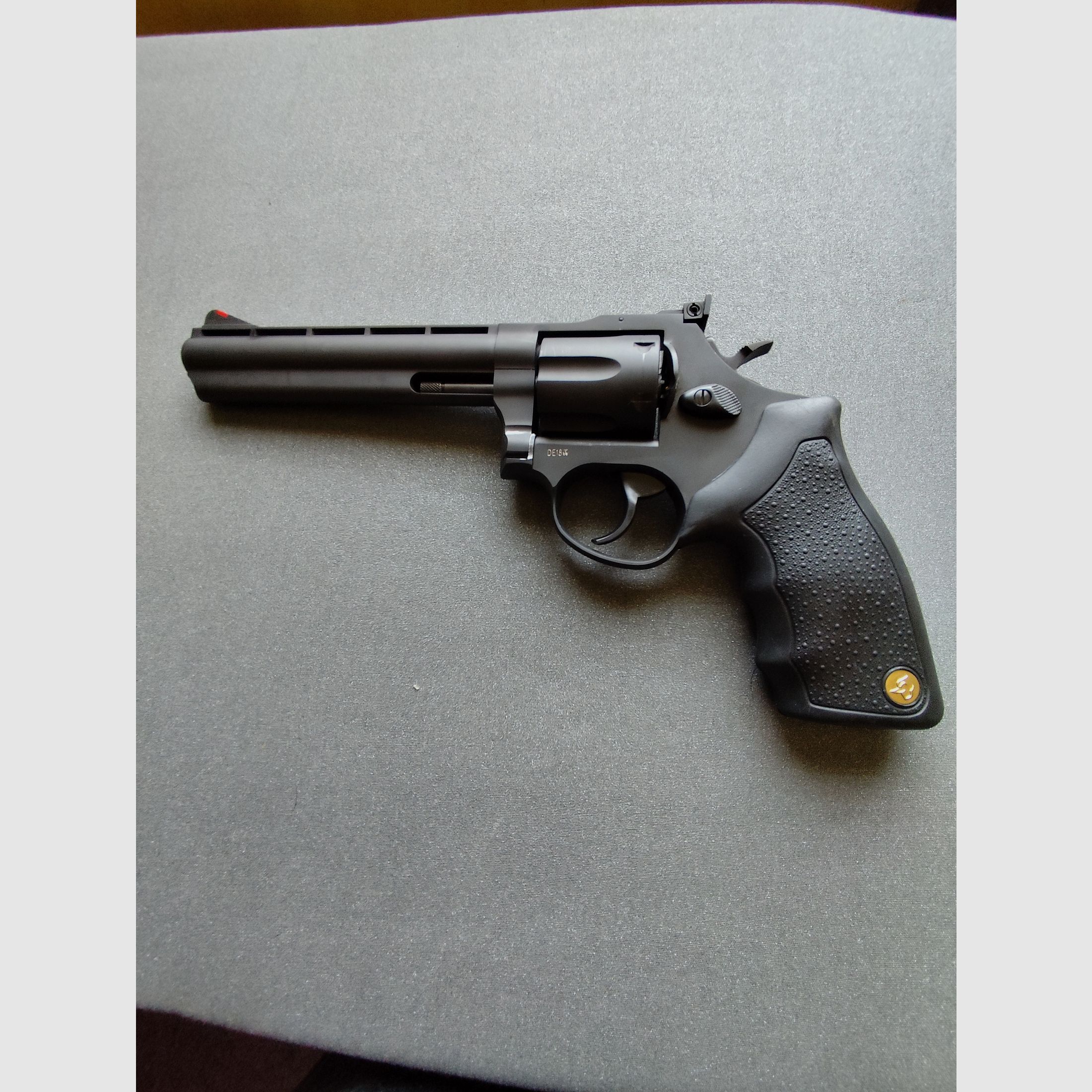 Revolver