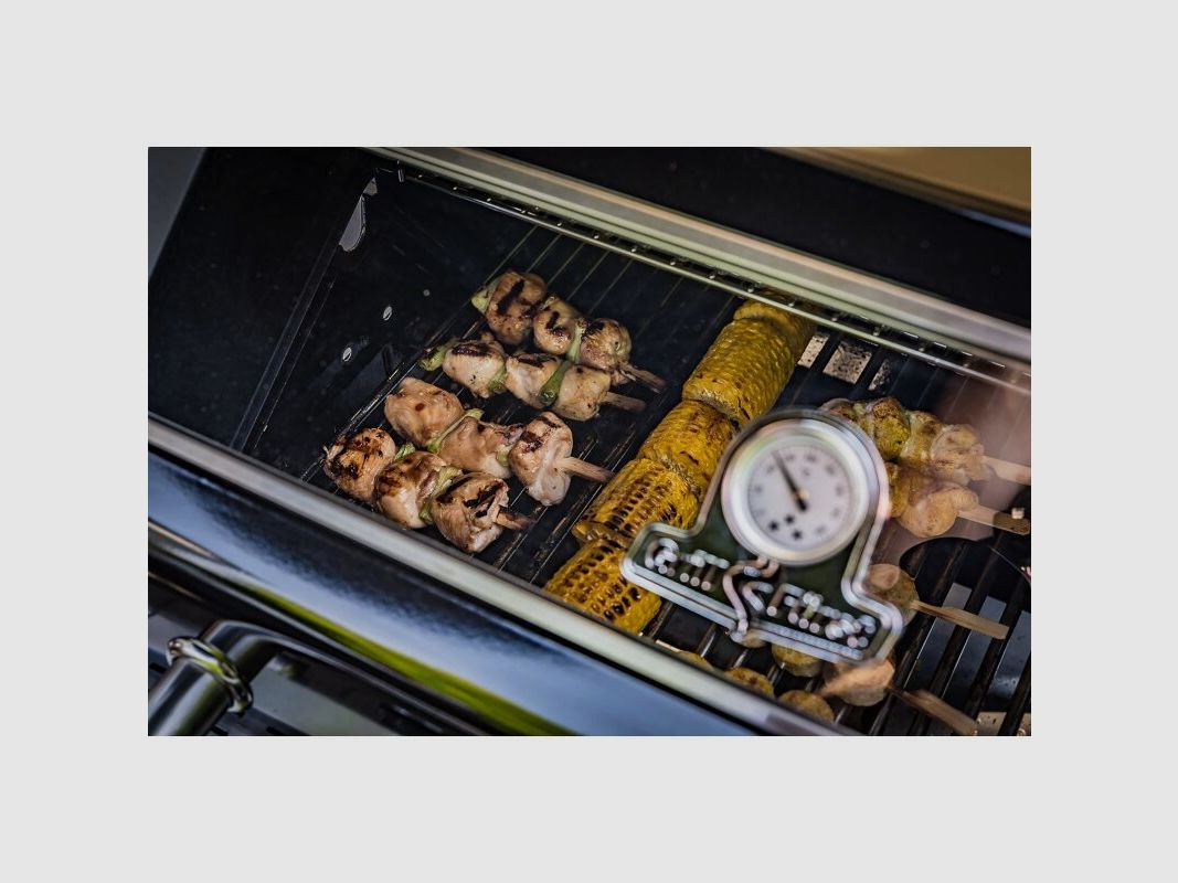 Grillfürst Gasgrill G310E mit Edelstahl Rosten