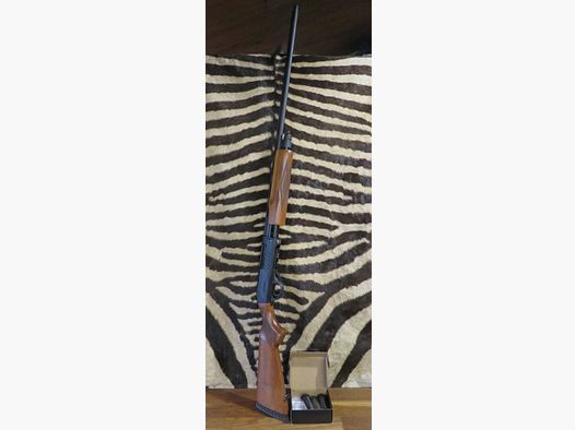 Escopeta de bombeo HASTAN Escort WS Madera cal.410 cañón 71 cm estriado 4 chokes externos