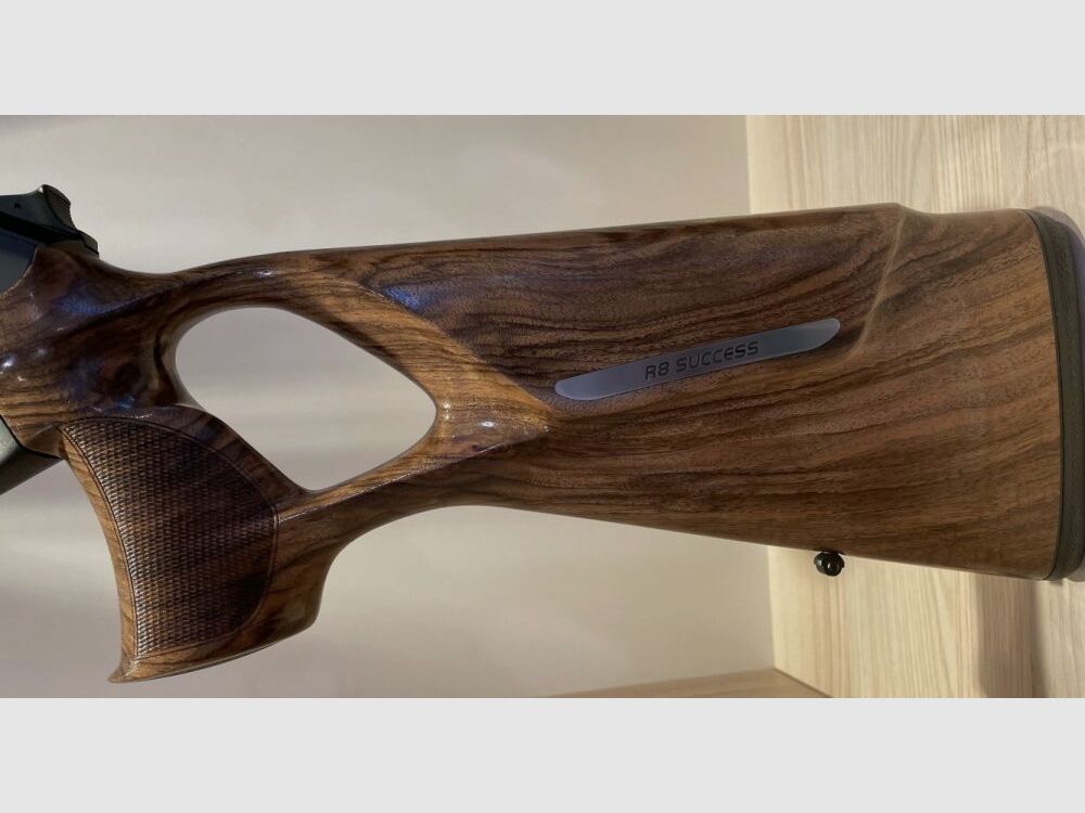 BLASER R8 SUCCESS