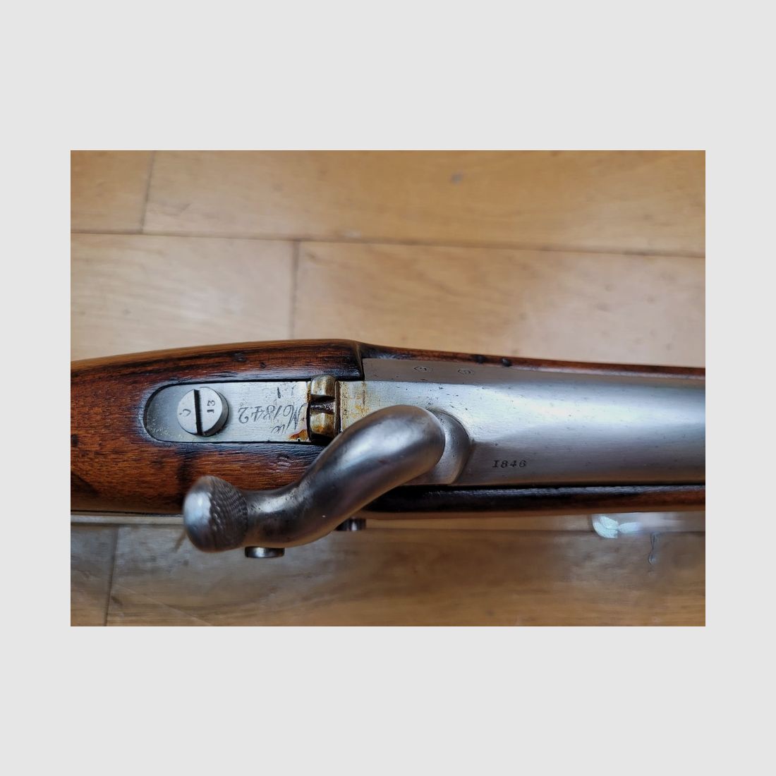 Sehr schöner Gendarmeriemusketon Modell 1842 (und nicht T oder Tbis) – Selten im Originalzustand als Modell 1842 – Königliche Manufaktur von Tulle 1846 – Homogen – Emblem – TBE+, Bild 18 von 30