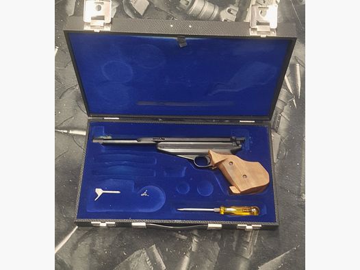 Seitenspanner Feinwerkbau FWB Mod. 65 mit Deluxe Koffer was sehr selten ist und schöner Zustand 