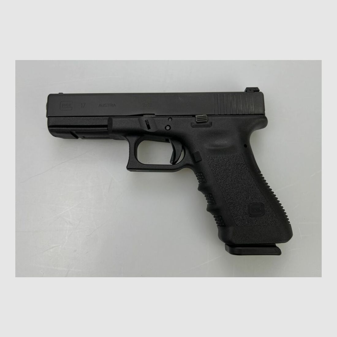 GLOCK 17