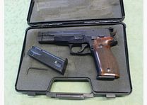 SIG-Sauer P226