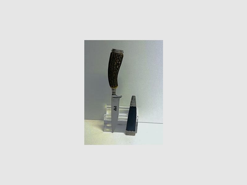 Hunting knife deer horn