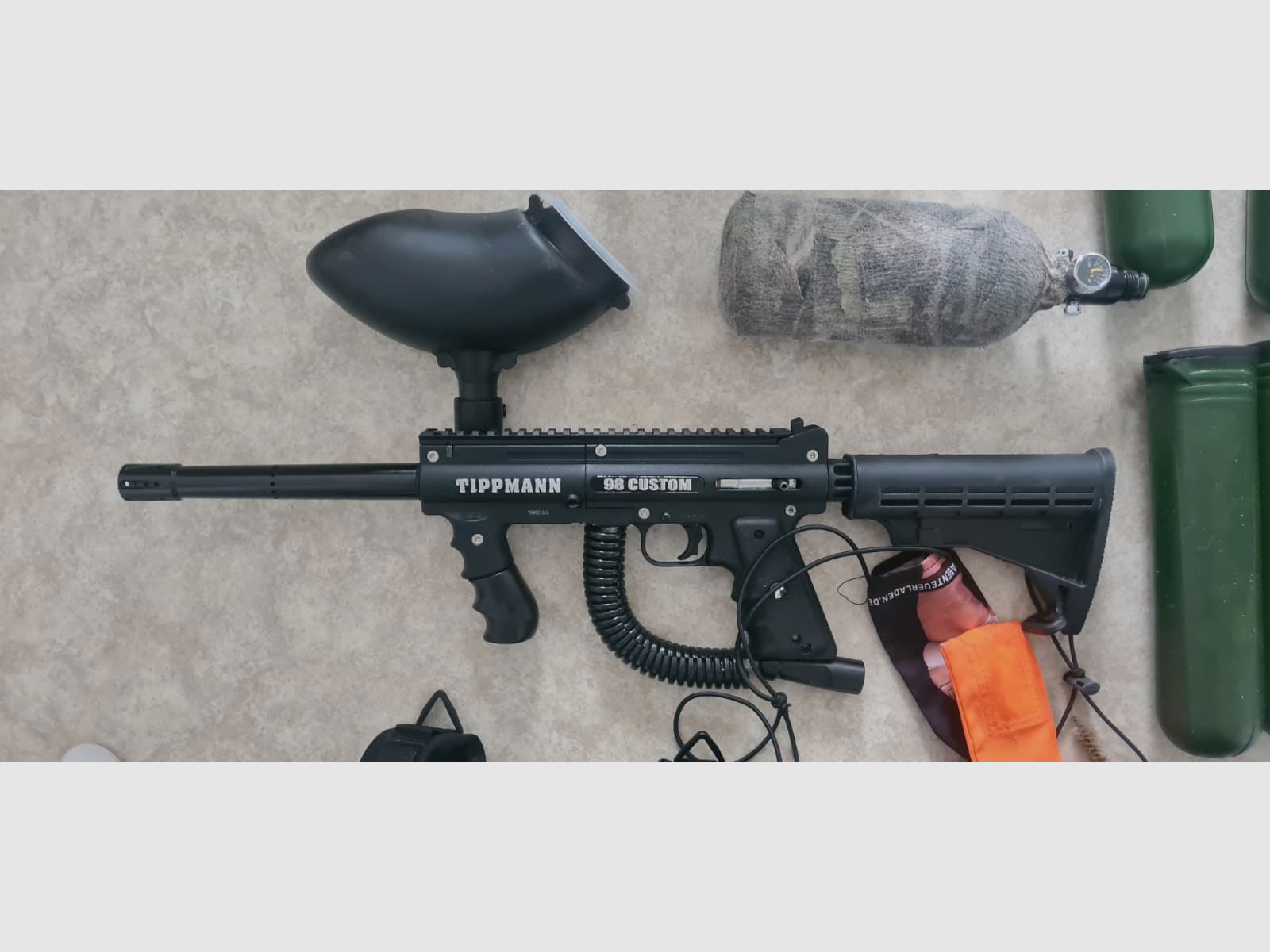 Tippmann 98 Custom Paintball Komplett-Set – sofort spielbereit