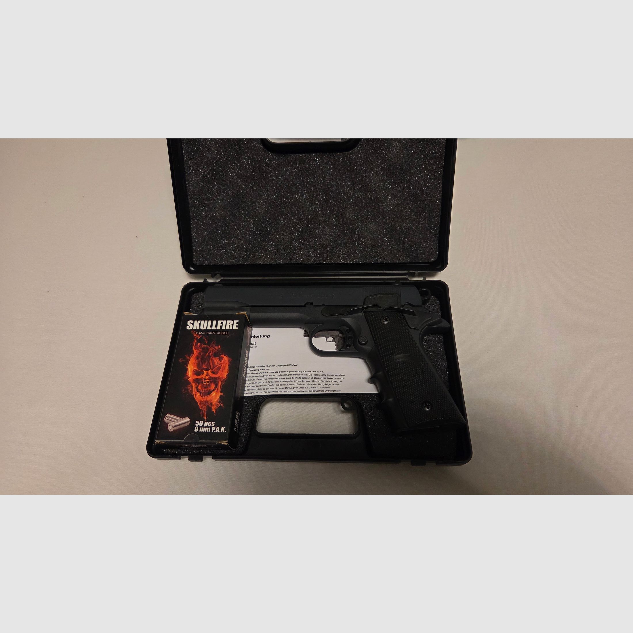 Colt 1911 blank firing 9mm P.A.K. – as new – with ammunition