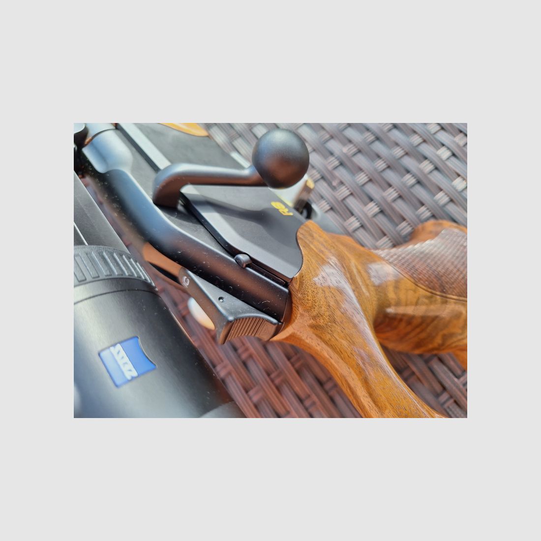 Blaser R8 Success HK4, 30.06, Zeiss V8 1,8-14x50 neu