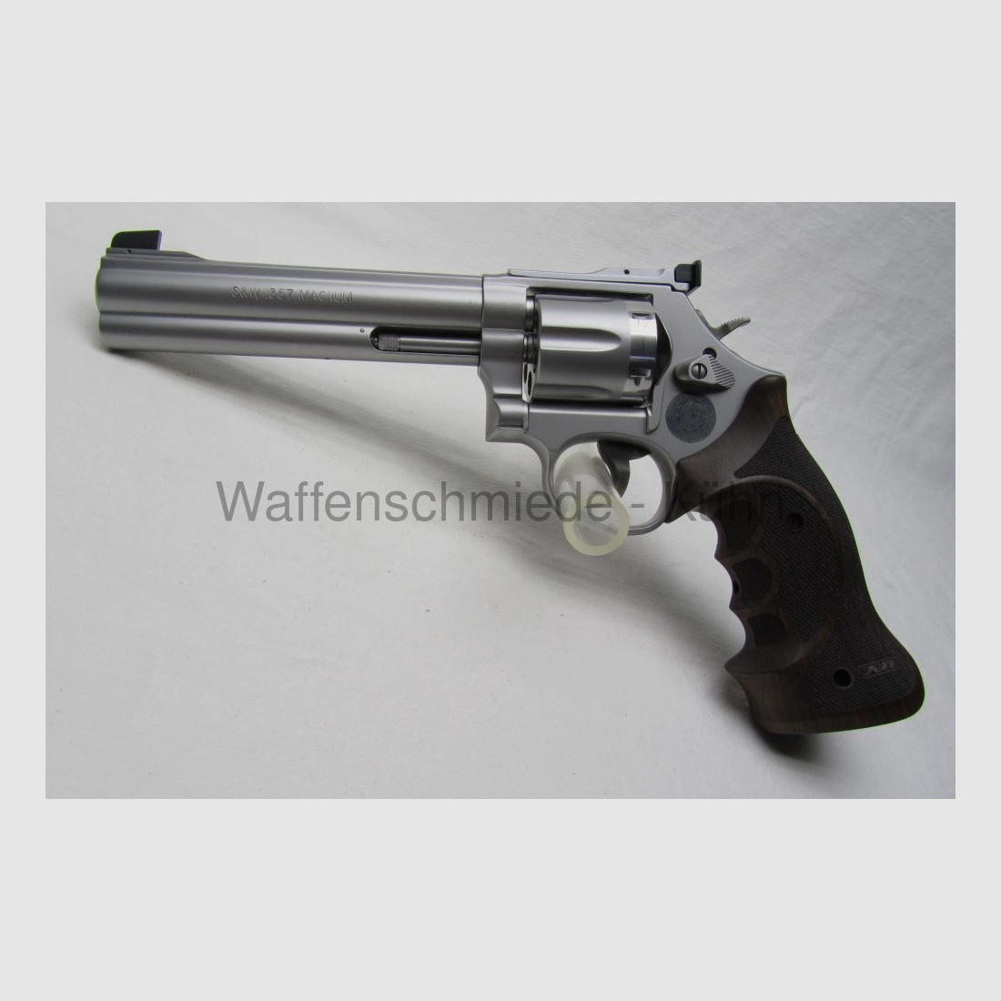 Smith & Wesson 686 Target Champion