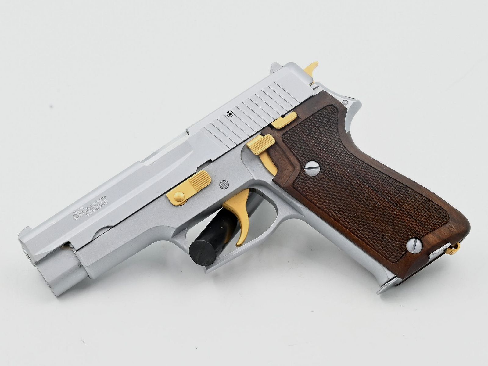 Von Bank Sammlung: 5x Pistolen SIG P210-6 / P220 / P225 / P226 / P230 im Konvolut, Bild 4 von 10