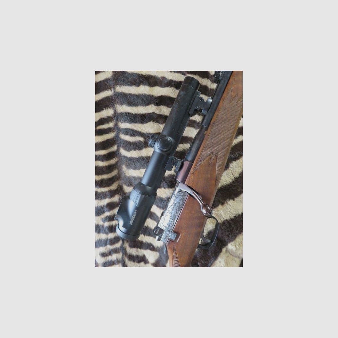 MAUSER 66 S Custom bolt-action geweer kaliber 9,3×64 loop 65 cm + SWAROVSKI Z6 1-6×24 richtkijker, afbeelding 4 van 9
