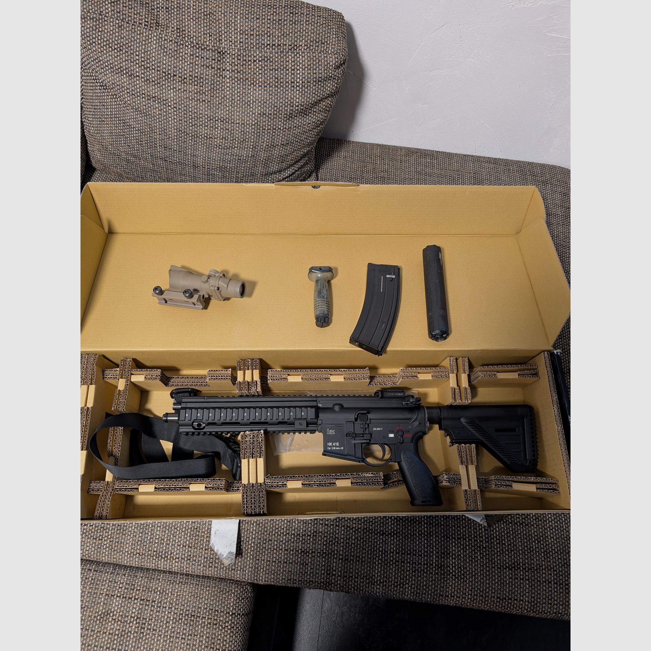 Heckler & Koch HK416 Softair – 1,6 Joule – Gaz Blow Back – avec accessoires