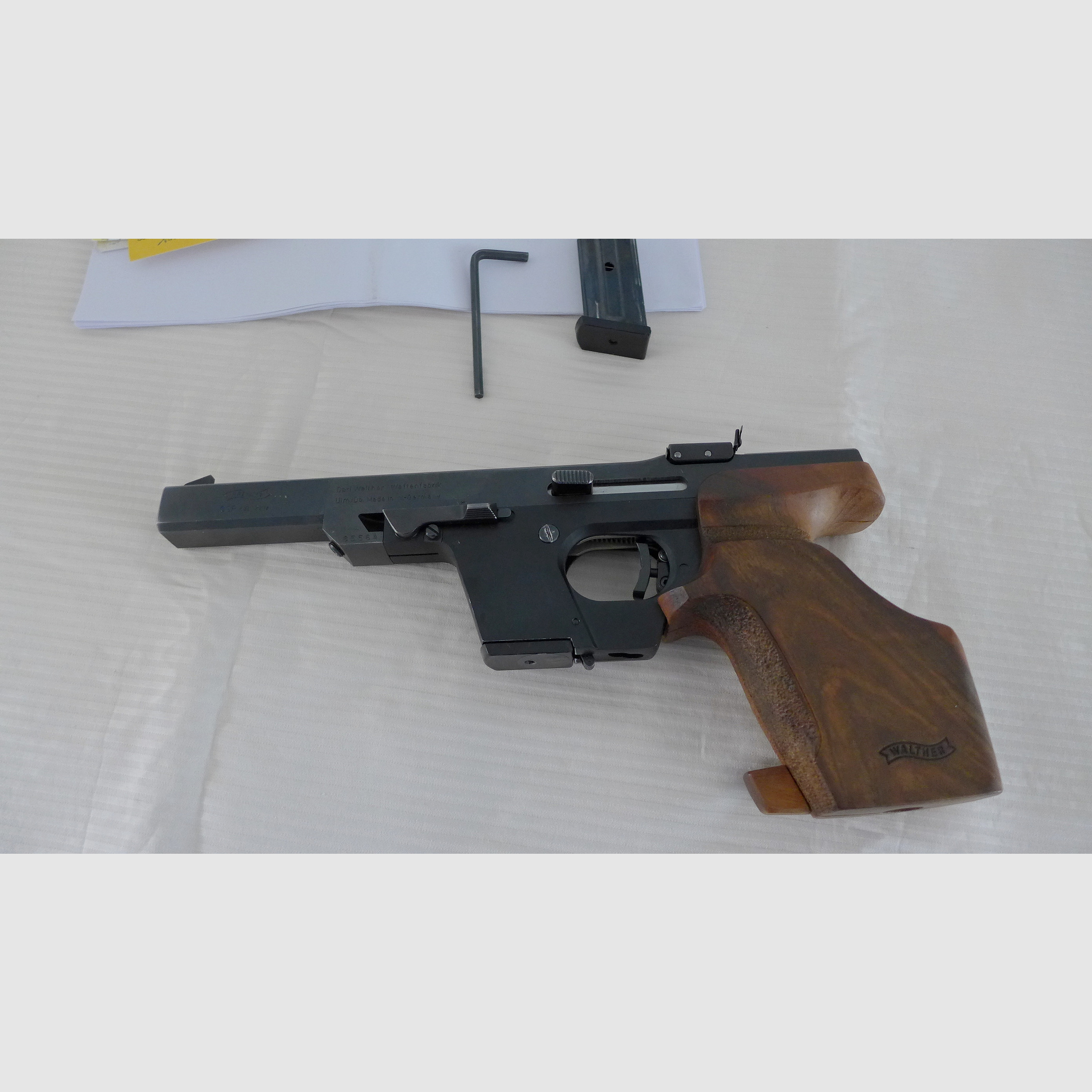 Pistola Walther GSP Cal .22, muy cuidada, en estado impecable (PVP 1899 €)