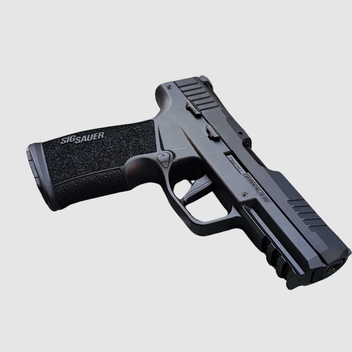 BROŃ PISTOLET SIG SAUER P322 BLK .22LR BA2 B5, zdjęcie 2 z 3