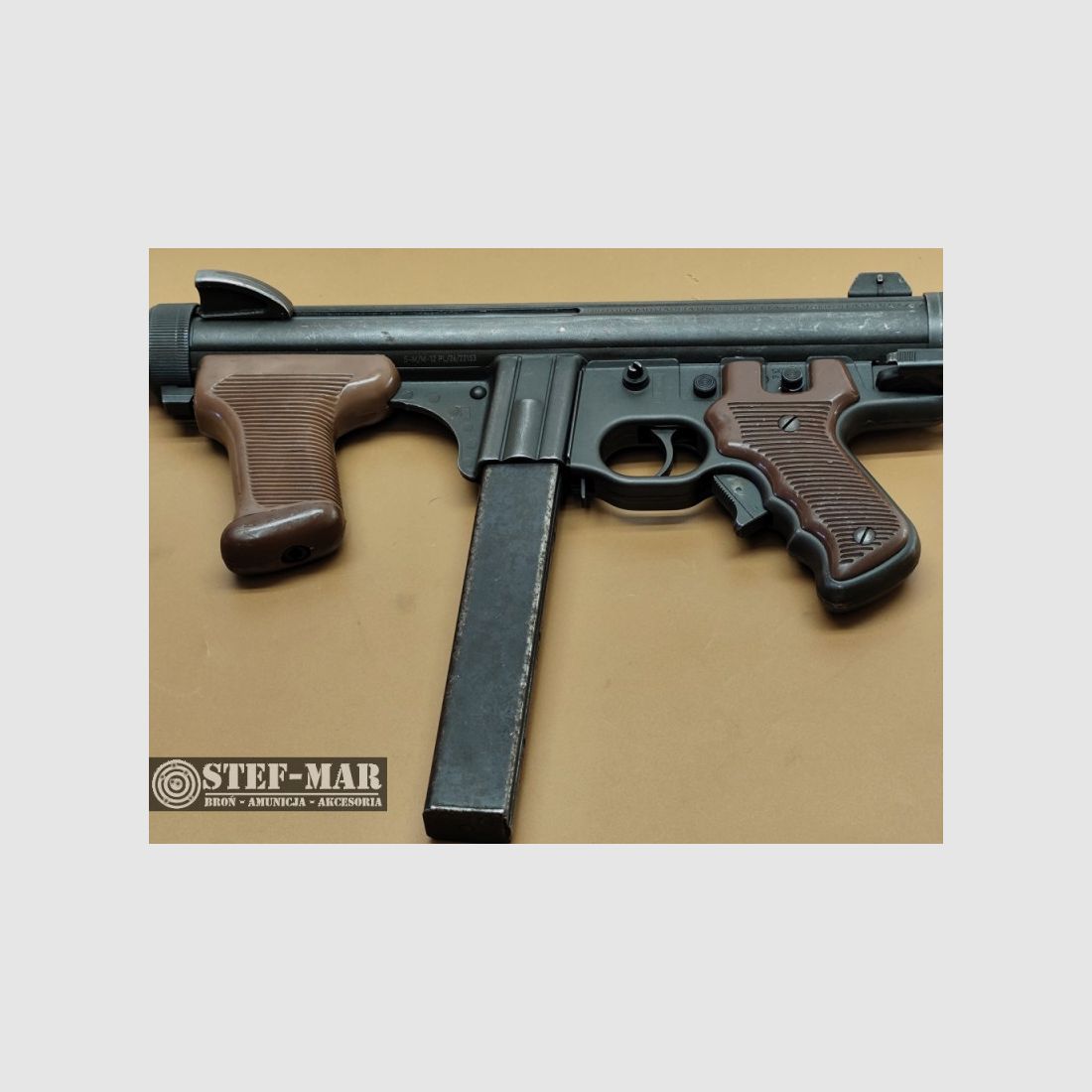 Beretta M12 semi-automatic submachine gun (brown), cal. 9x19mm Parabellum/Luger [M7392], image 4 of 19