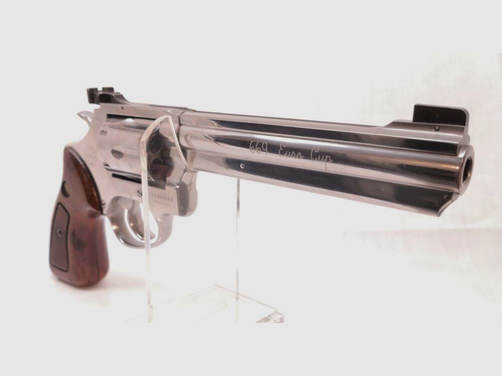 Taurus 669 Euro Cup, Bild 6 von 9