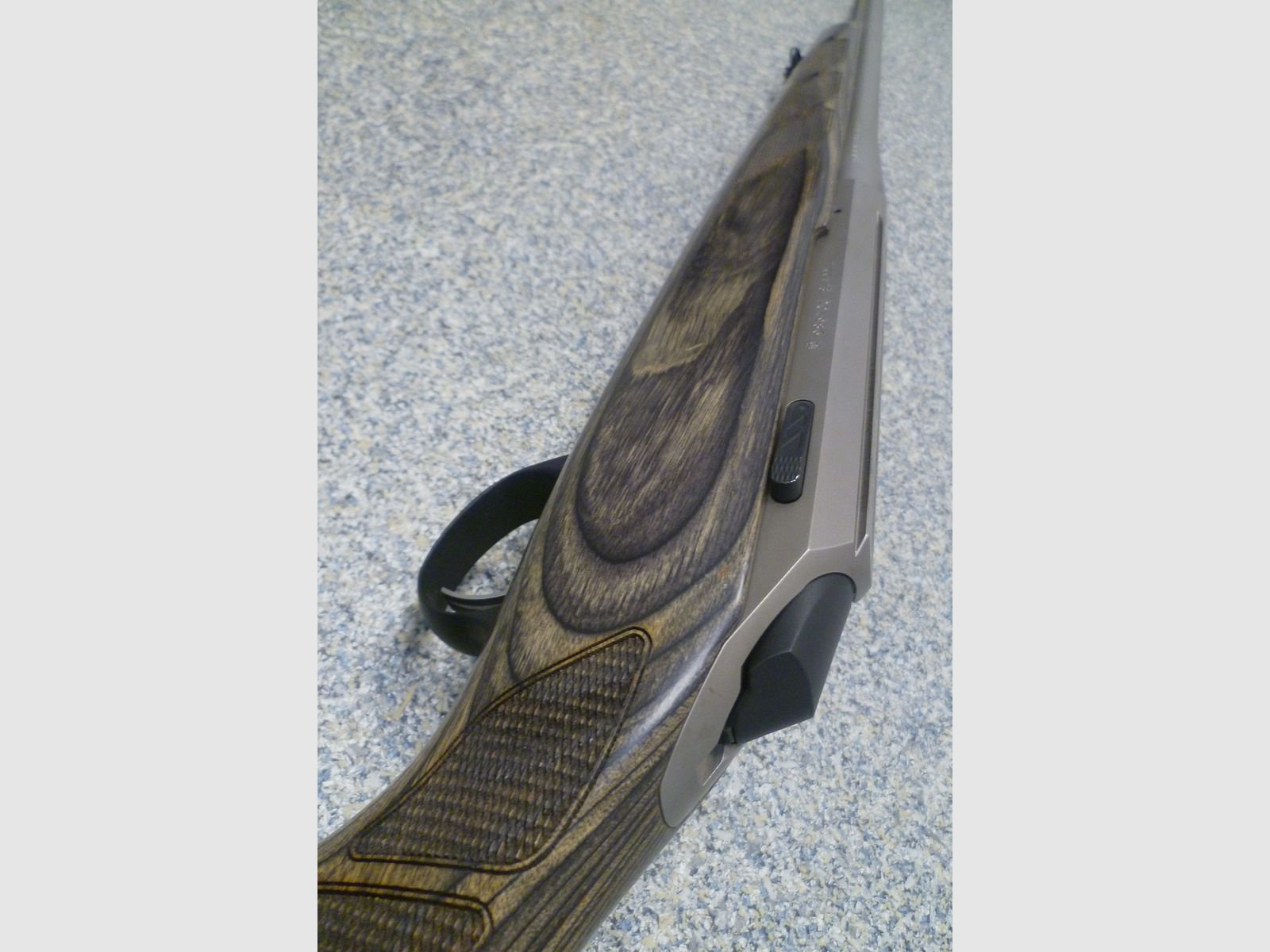 Rifle repetidora Tikka T3 acero inoxidable laminado 8x57IS