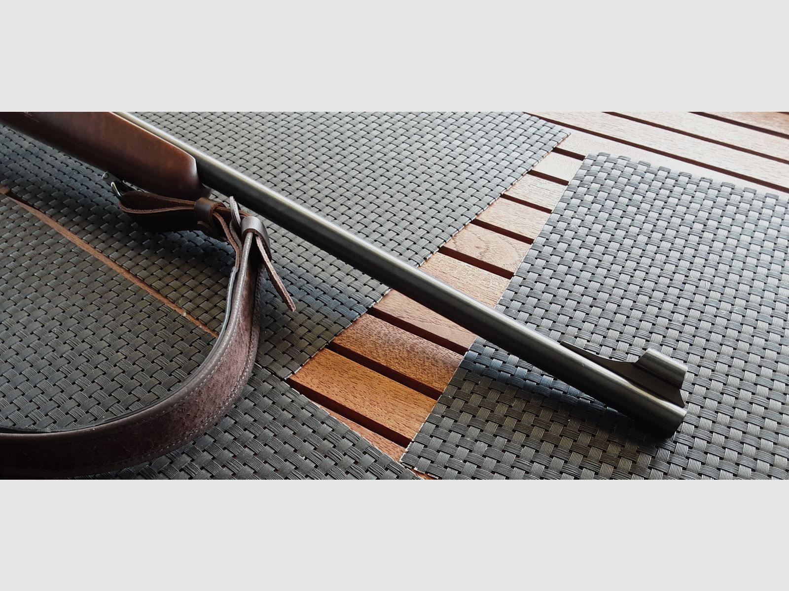 Repetierbüchse Anschütz 1416 Kaliber 22 l.r.  mit Glas Walther 3-9x 40 NEUWERTIG !