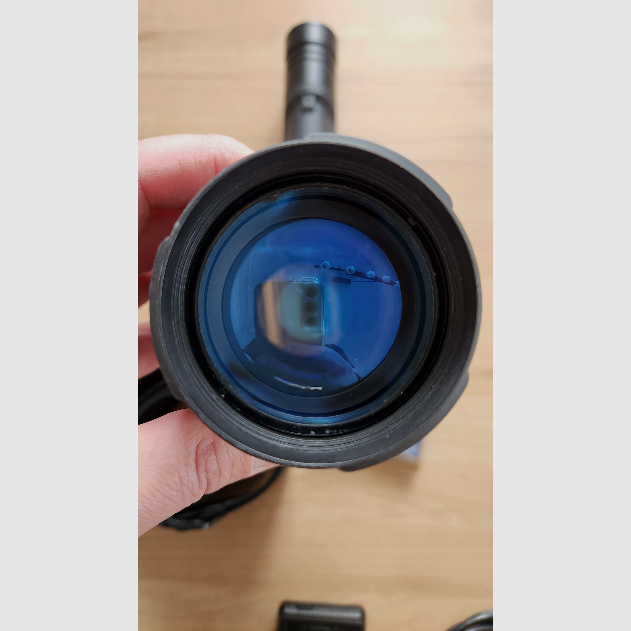 Urządzenie do nocnego widzenia PULSAR FN455 z adapterem RUSAN