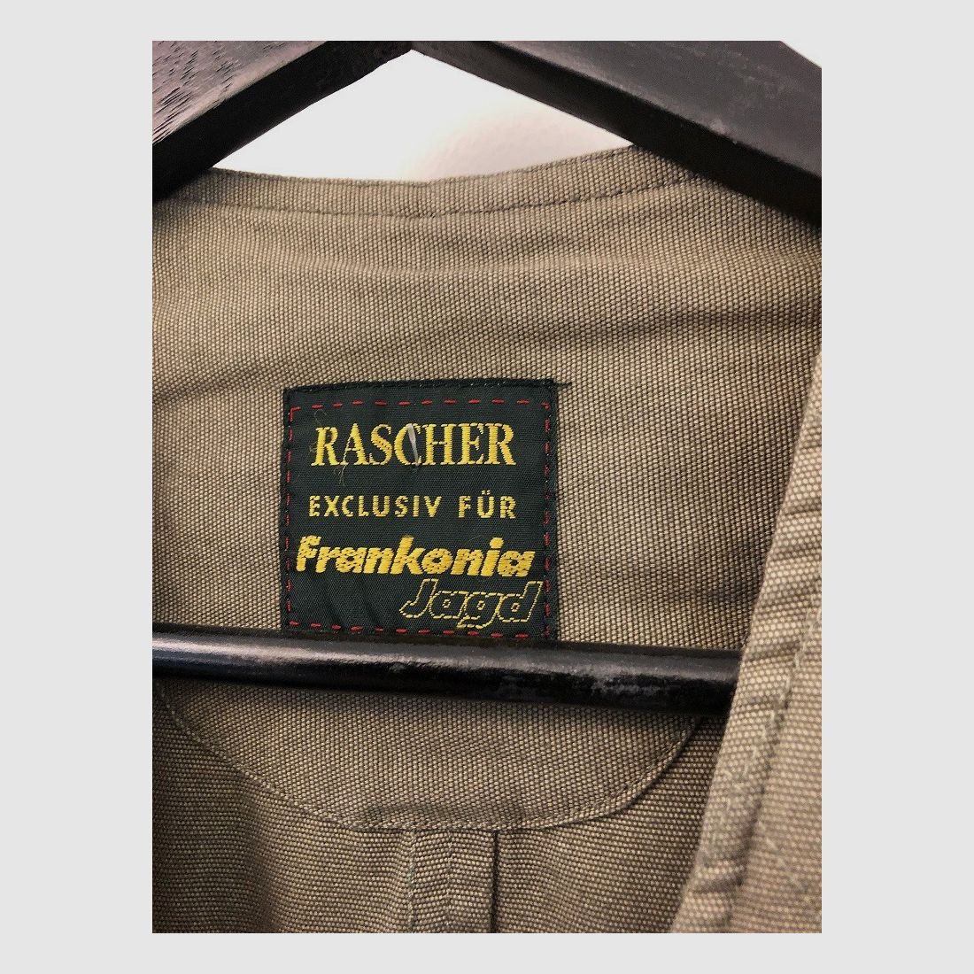 Vendo giubbotto da tiro femminile Rascher in condizioni pari al nuovo taglia S