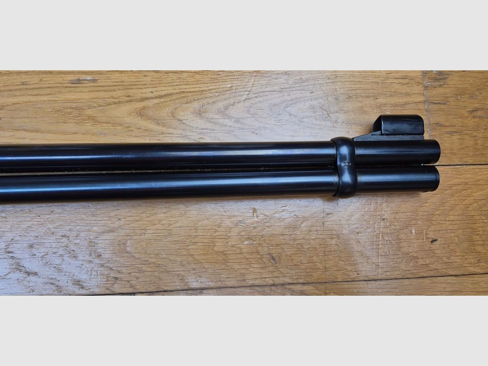 Sehr schöne Winchester Modell 1894 – Kaliber 30-30 – Hergestellt in den USA 1969 – Kapazität 8+1 – Schöne rotbraune Nuss – Mechanischer und ästhetischer Zustand selten für seine 56 Jahre! – Sehr schöne Konstruktion Made in USA – Schaftplatte aus Stahl vor 1971 – TBE++, Bild 11 von 40