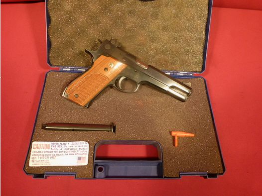 Pistool Smith & Wesson