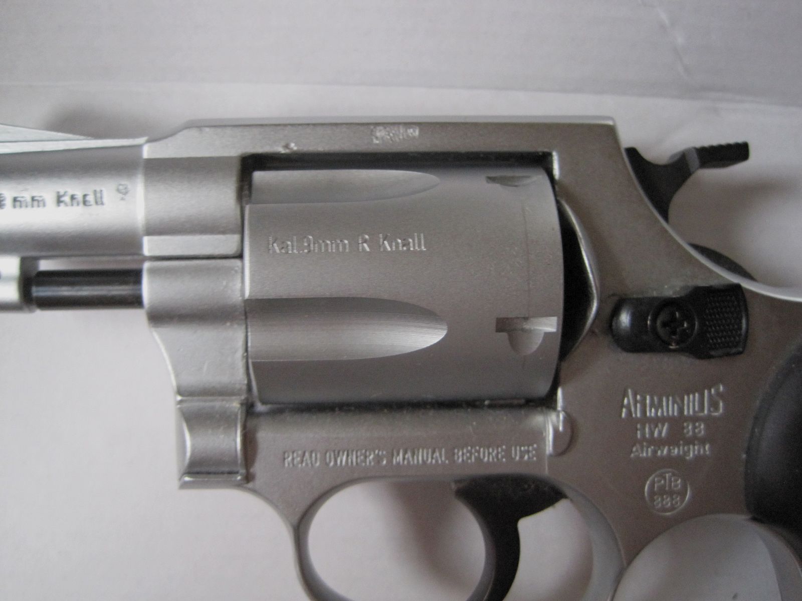 Weihrauch Revolver HW 88, 9 mm, schwarzer Griff